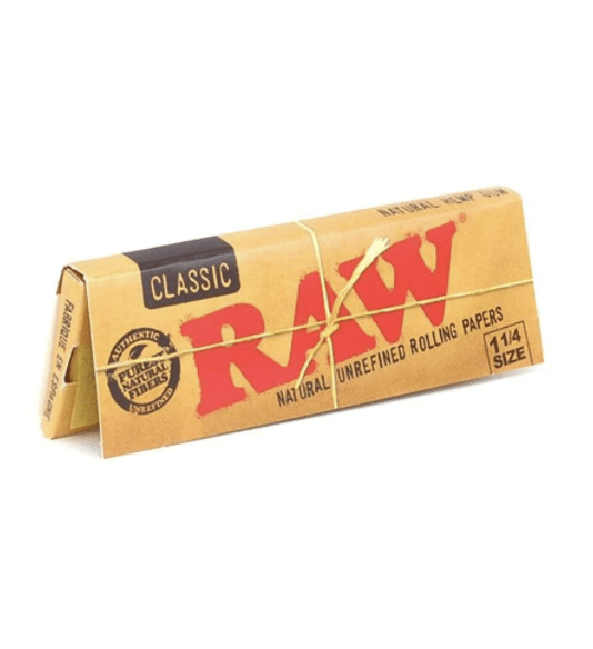 RAW 1 1/4 Size Classic Rolling Papers - The Balloon Room
